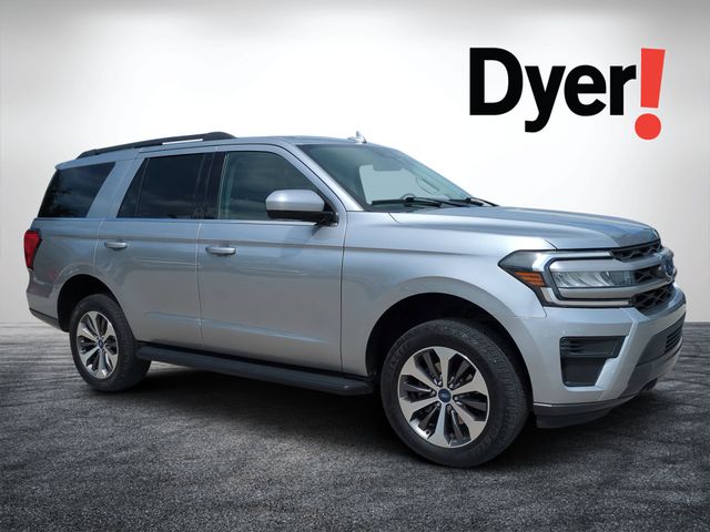 Iconic Silver Metallic 2023 Ford Expedition SUV / Crossover Four-Wheel Drive Automatic