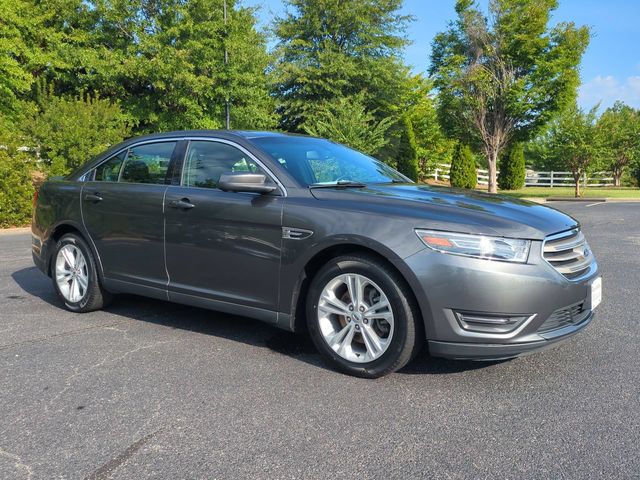 2016 Ford Taurus SEL