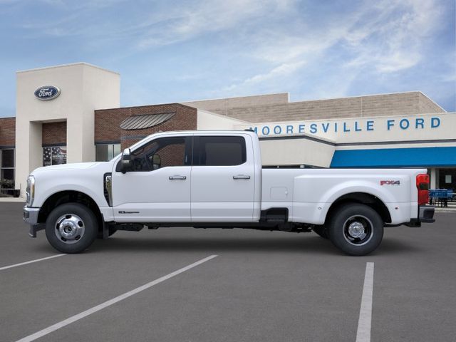 New 2026 White Ford Lariat image 3