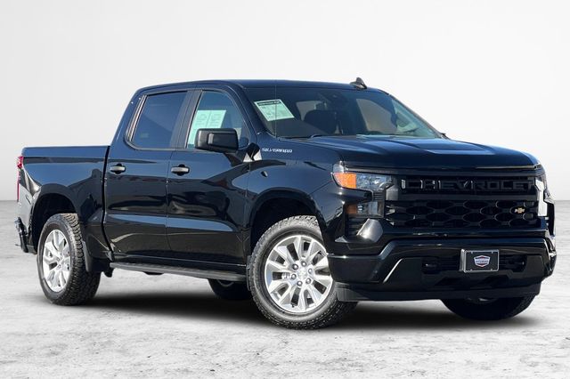 Black 2022 Chevrolet Silverado 1500 Custom Crew Cab RWD Pickup Truck 4X2 8-Speed Automatic
