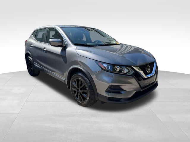 2020 Nissan Rogue Sport S 2