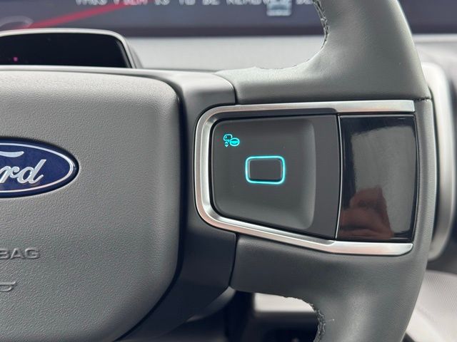 2025 Ford Expedition Active MAX