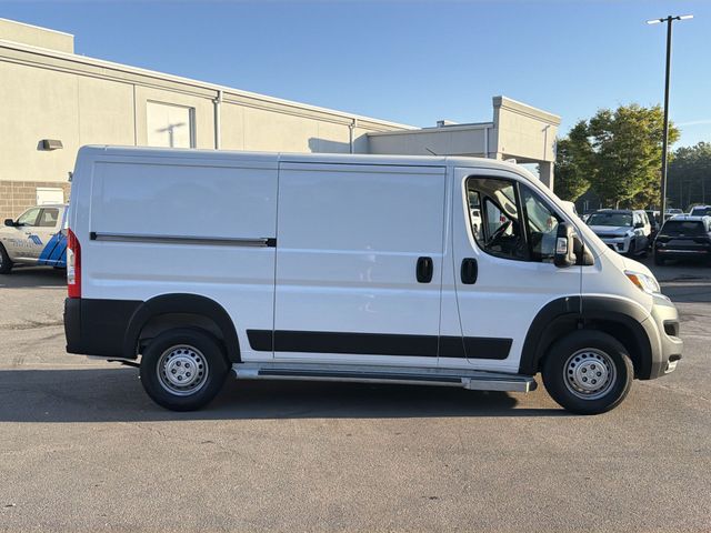Used 2025 White Ram Base image 5