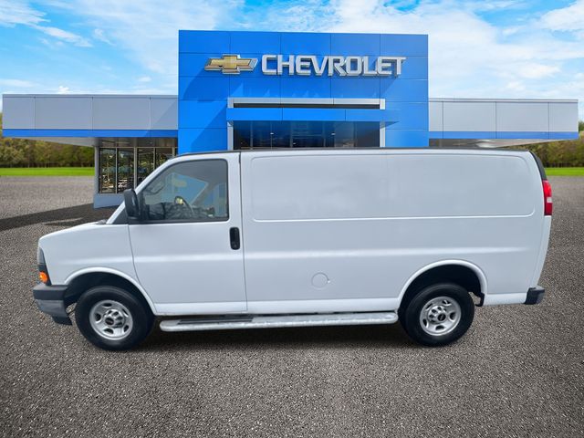 2023 GMC Savana 2500 - Image 3