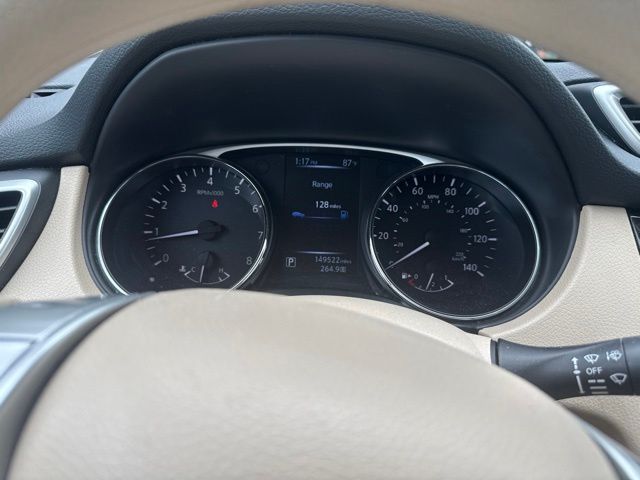 Used 2014 Gray Nissan S image 2