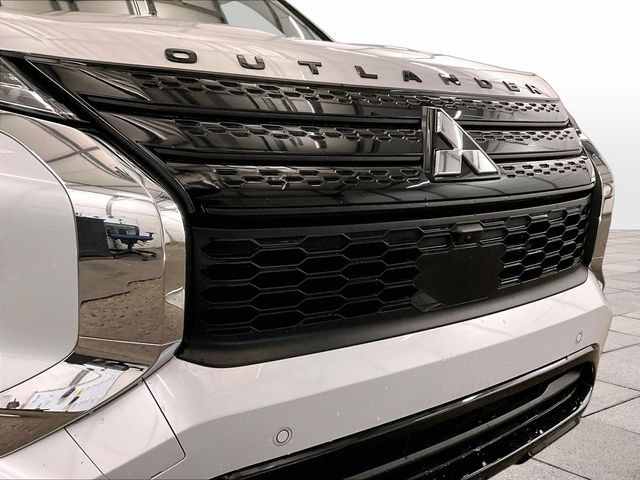 2023 Mitsubishi Outlander SE Black Edition  at Subaru and VW of Moon Township