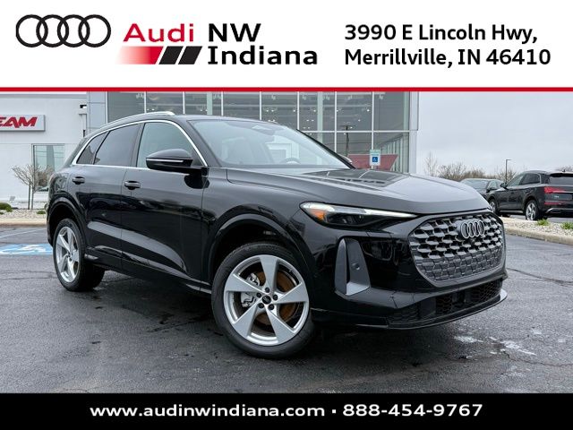 Mythos Black Metallic 2025 Audi Q5 quattro Premium Plus 40 TFSI SUV / Crossover All-Wheel Drive 7-Speed Automatic