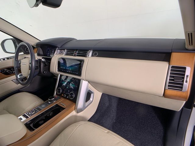 2021 Land Rover Range Rover Westminster 37