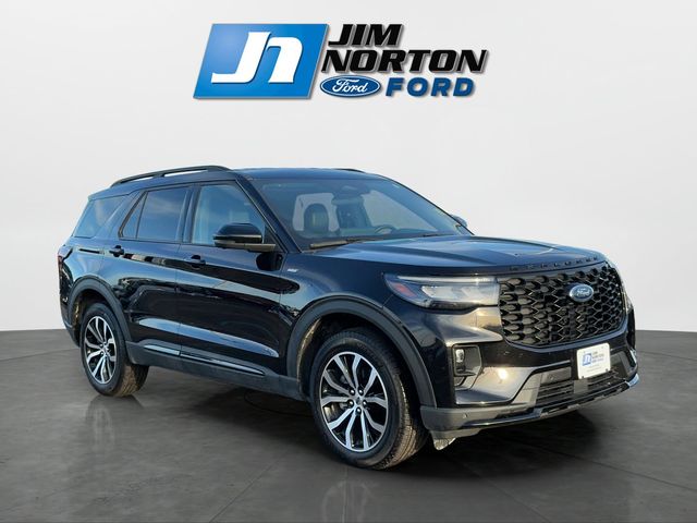 2025 Ford Explorer ST-Line AWD