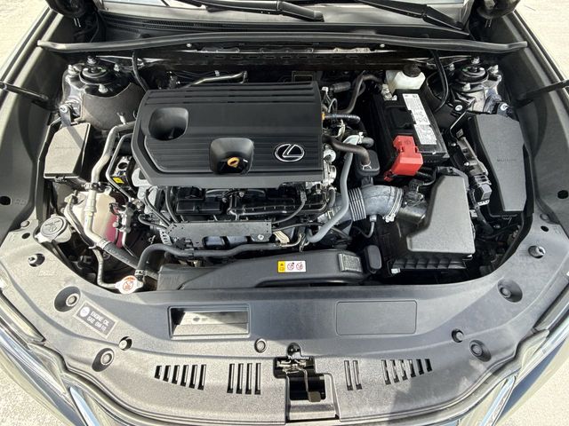 Used 2024 Lexus ES Sedan