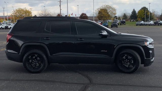 2022 GMC Acadia AT4 9