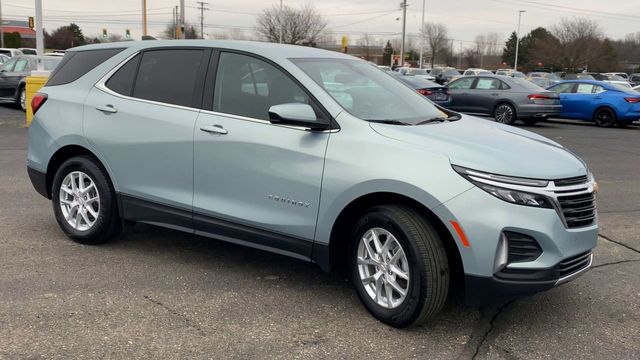 2022 Chevrolet Equinox LT 2