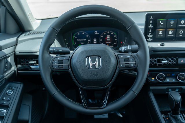 2025 Honda Accord Hybrid EX-L 13