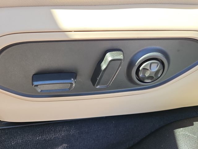 New 2026 White/off-white Jeep Limited image 14