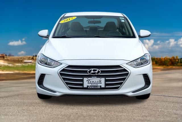 2017 Hyundai Elantra SE 2