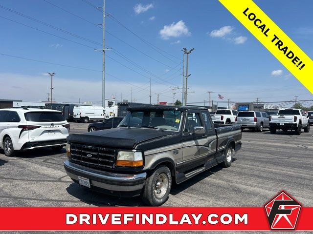 Black 1994 Ford F-150 XL Extended Cab SB Pickup Truck Rear-Wheel Drive 4-Speed Automatic