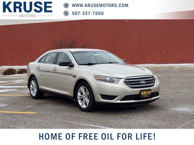 2018 Ford Taurus SE