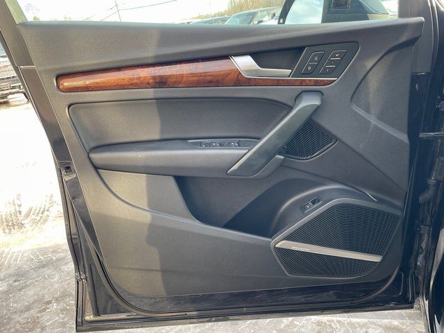 2018 Audi Q5 2.0T Premium Plus - Moonlight Blue exterior view 8