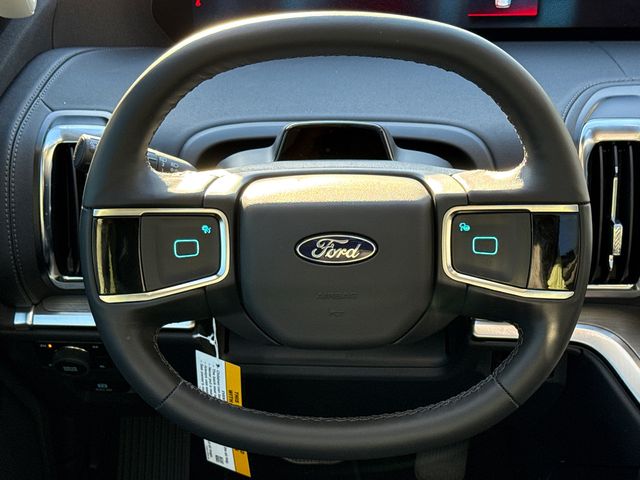 New 2026 Black Ford Platinum image 15