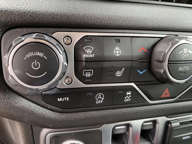 Used 2024 Jeep Wrangler SUV