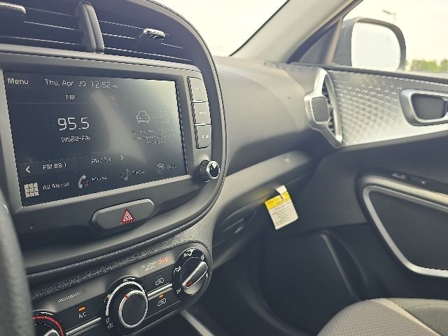 2025 Kia Soul LX:B02321