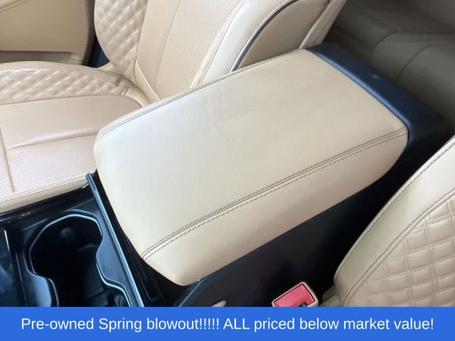 Used 2022 Diamond Black Jeep Summit Reserve image 31