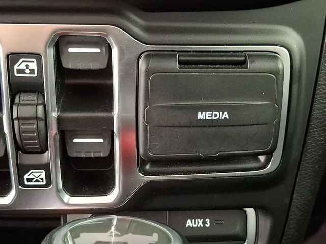 Used 2021 Jeep Wrangler SUV
