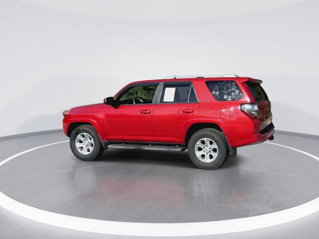 Used 2018 Red Toyota SR5 image 7
