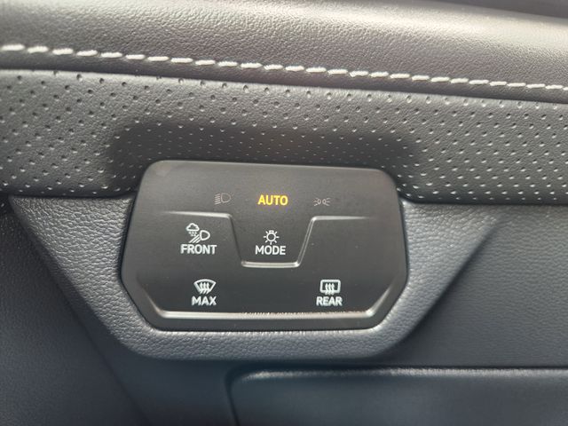 2025 Volkswagen Atlas Cross Sport 2.0T SE w/Technology  at DeMontrond Auto Country