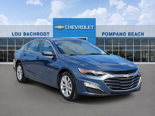 Lakeshore Blue 2025 Chevrolet Malibu Sedan Front-Wheel Drive Continuously Variable Transmission