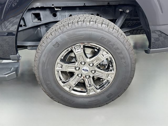 2023 Agate Black Metallic Ford F-150 XLT 4X4 Truck