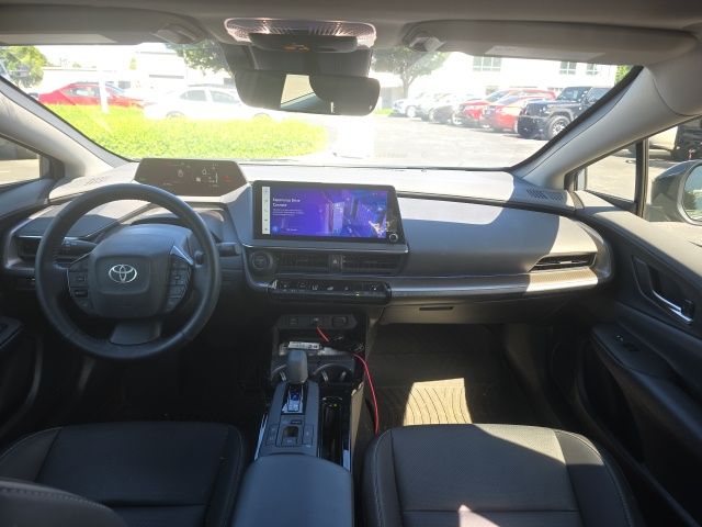 2024 Toyota Prius XLE - Photo 11