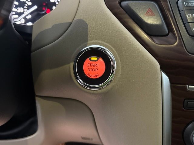 Used 2017 Nissan Pathfinder SUV