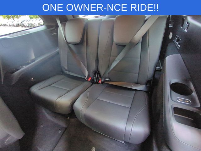 Used 2025 Silver Mercedes-Benz GLS 450 image 33