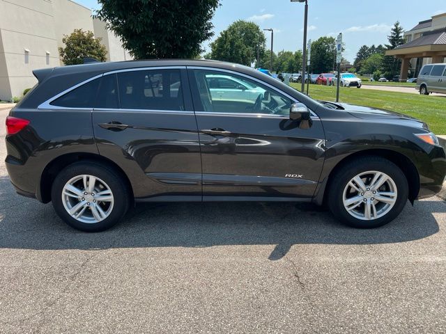 Used 2014  Acura Technology Package image 5