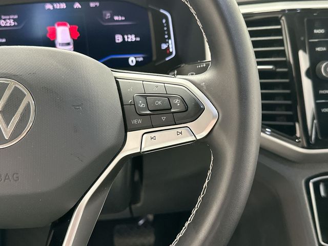 2023 Volkswagen Atlas 3.6L V6 SE w/Technology Silver at Subaru and VW of Moon Township