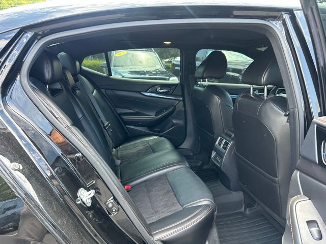 Used 2023 Nissan Maxima Sedan
