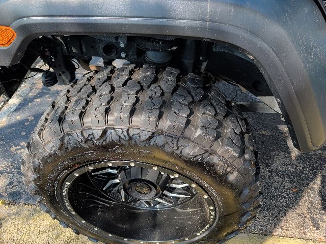 Used 2020 Jeep Wrangler SUV