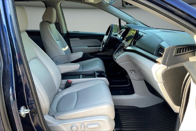 Used 2022 Honda Odyssey Van
