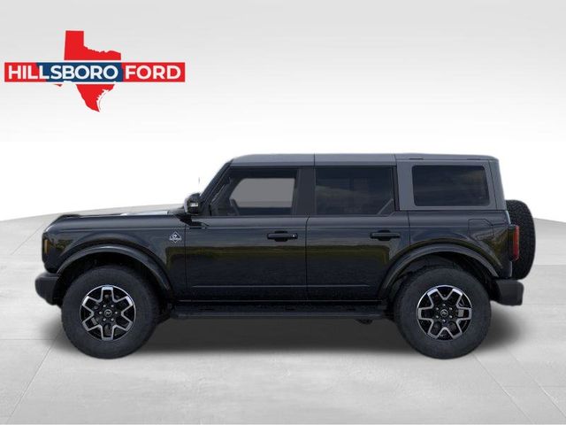 2024 Ford Bronco Outer Banks 3