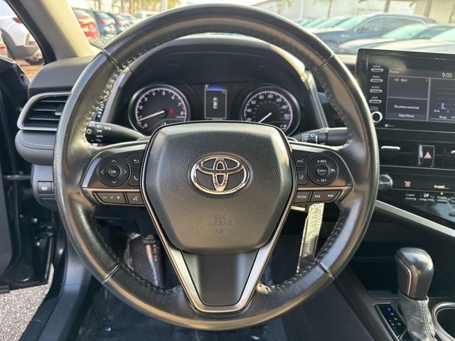 2021 Toyota Camry SE 14