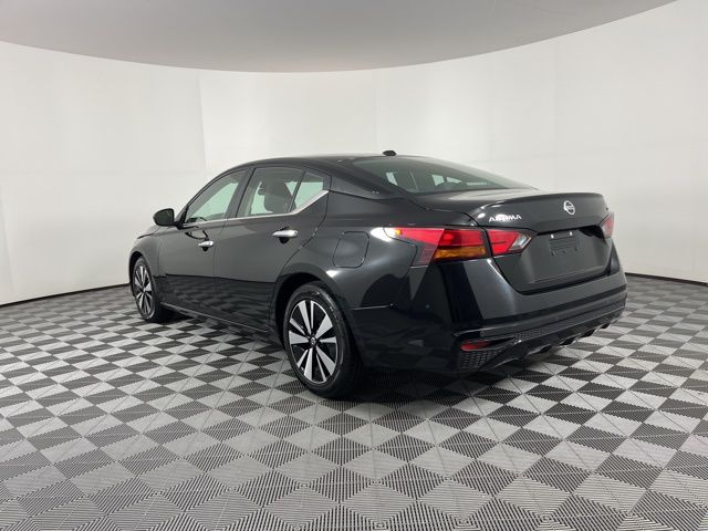 2022 Nissan Altima 2.5 SV 7