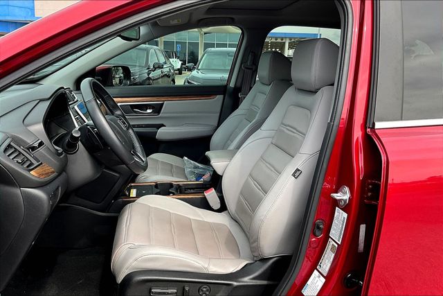 Used 2022 Honda CR-V Hybrid Touring 4D Sport Utility