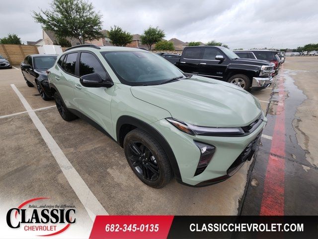 Cacti Green 2024 Chevrolet Trax Activ FWD SUV / Crossover Front-Wheel Drive 6-Speed Automatic