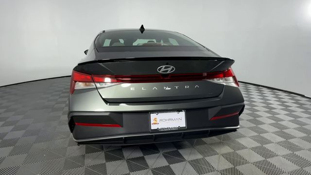 New 2025 Hyundai Elantra For Sale in Indianapolis, IN