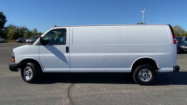 2023 GMC Savana 2500 Work Van 5