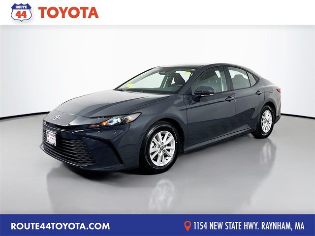 2025 Toyota Camry LE FWD