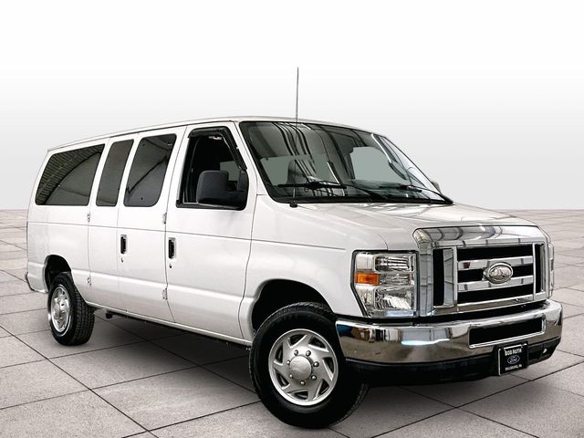 2014 Ford E-350SD XLT - 2