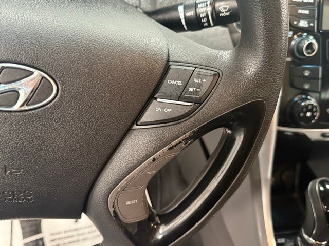 2012 Hyundai Sonata GLS photo