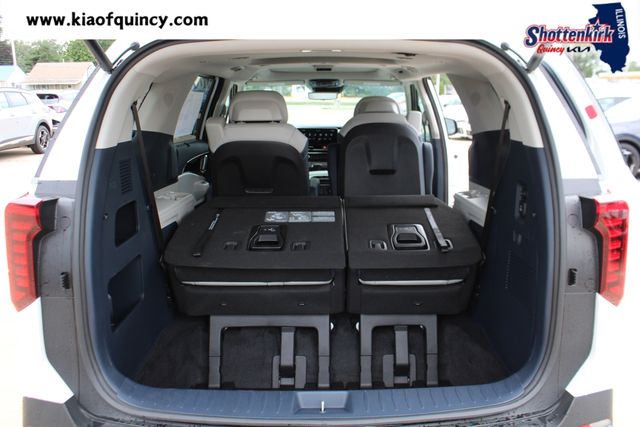 New 2026 Kia Carnival MPV Van